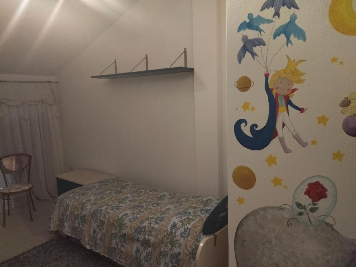 Room In Guest Room - Single Room Between Padua And Chioggia Brugine Kültér fotó